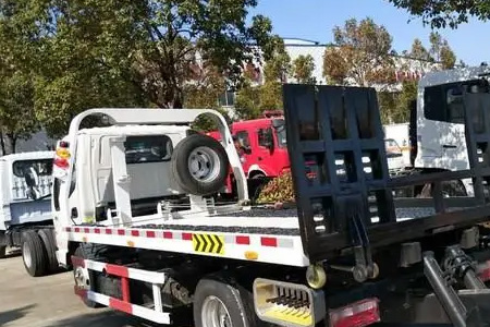 龙长高速G76道路事故车拖车救援,道路事故车拖车救助电话|高速救援服务